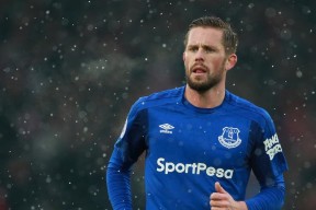 爱游戏体育app网页版下载-橄榄球重返伦敦学校体育课，伦敦橄榄球俱乐部