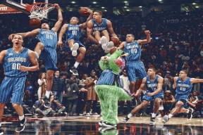 爱游戏电竞竞猜-米切尔希望带领球队冲击更高排名，米切尔得分