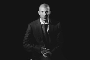 爱游戏网址登录-《英雄联盟线上线下联动，全球总决赛盛大开启》，lol线上线下是什么意思